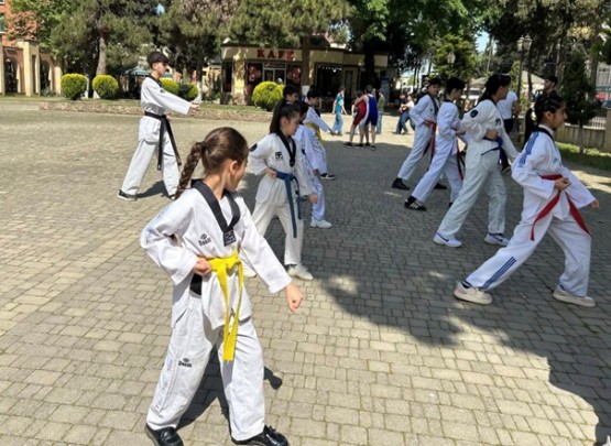 Masallıda &quot;İdman hamı üçün&quot; layihəsi çərçivəsində kütləvi idman tədbiri keçirildi